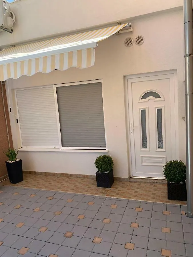 Apartments Villa Zica تروغير