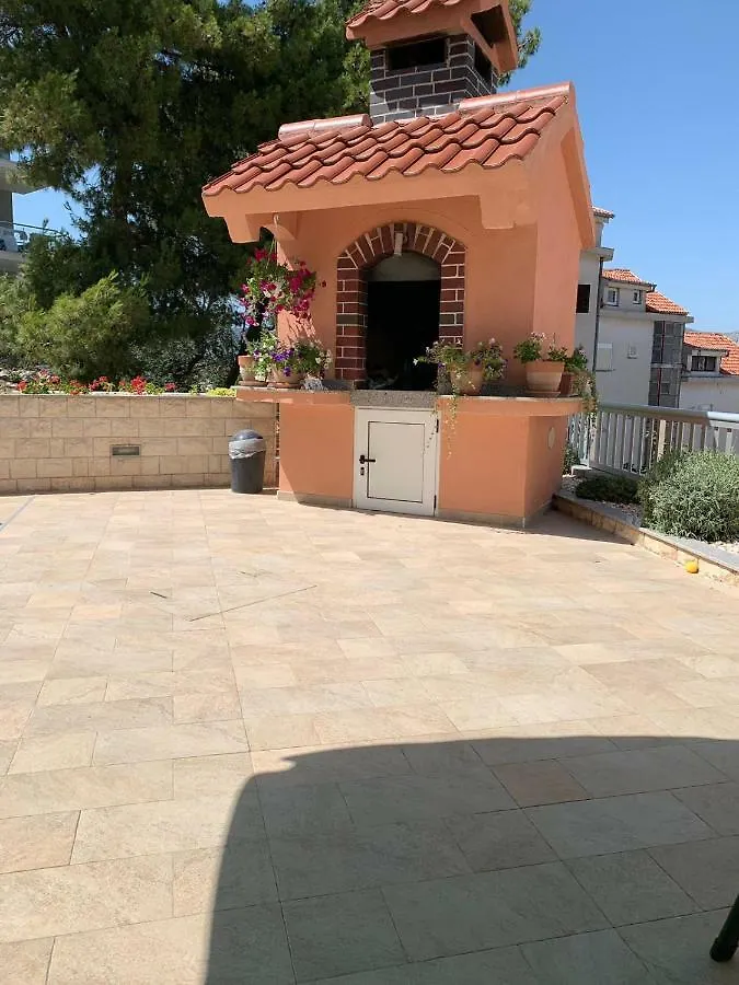 Apartments Villa Zica تروغير كرواتيا
