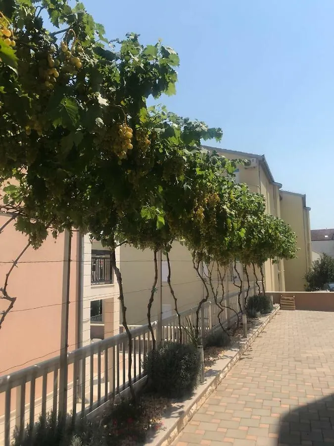Apartments Villa Zica Trogir